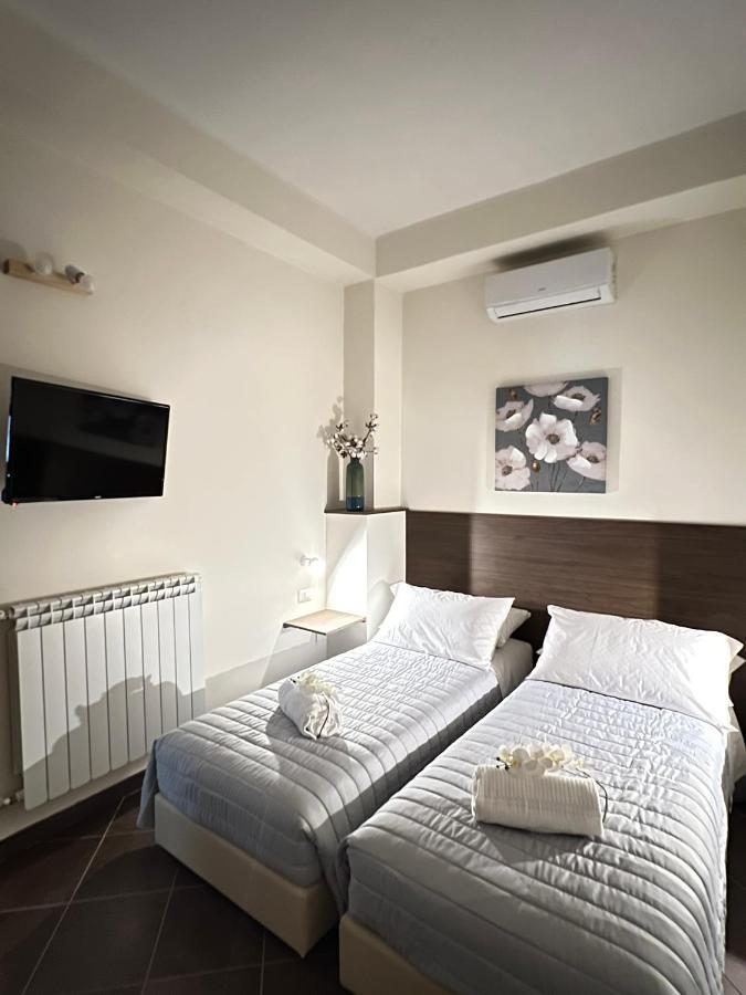 La Casa Di Apollo Villa Acireale Buitenkant foto
